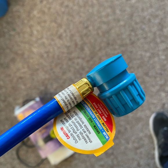 Removable Refrigerant Level Gauge Check Refrigerant Level Any Time on Vehicle - Picture 12 of 13